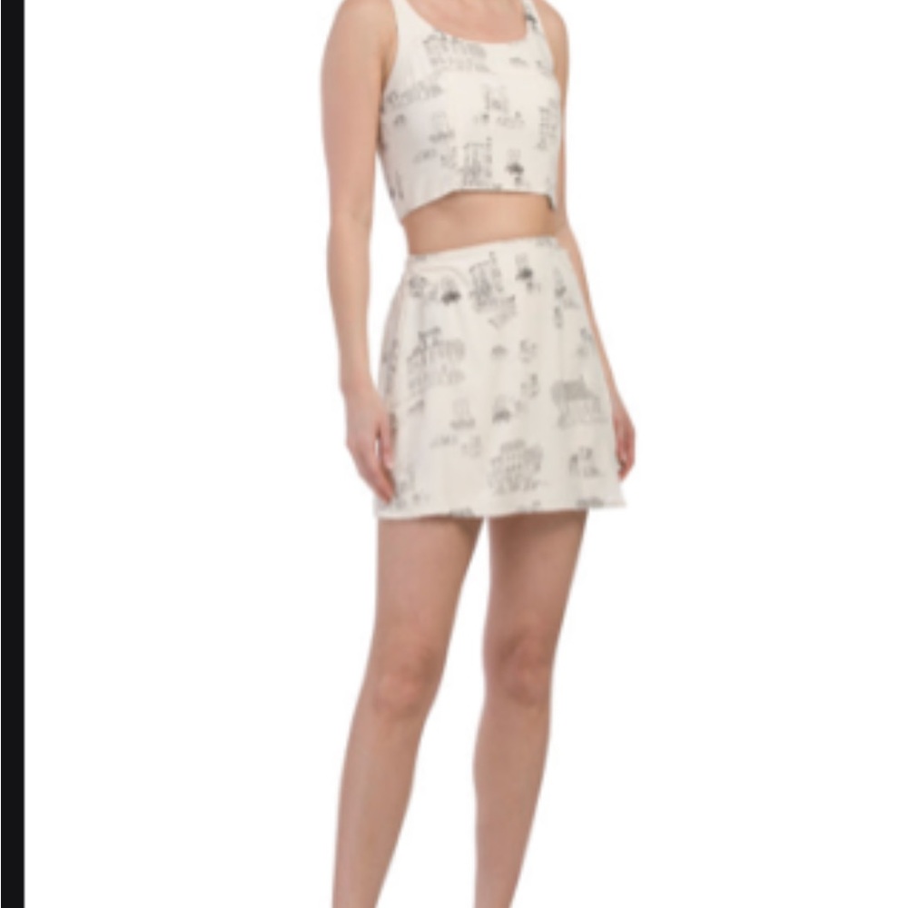 MIDNIGHT SKY
2pc Sketch Print Top And Skirt Set